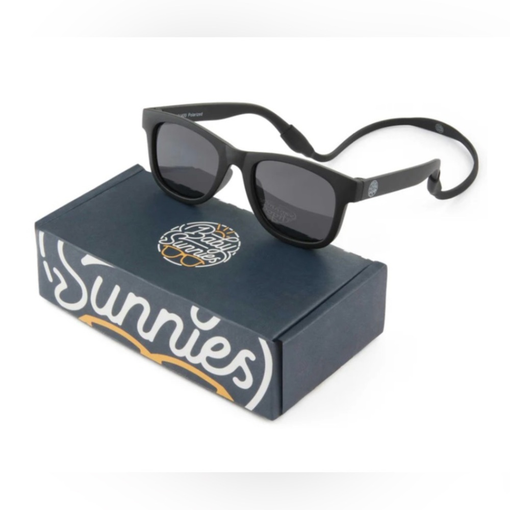 baby sunnies • black polarized baby sunglasses with strap | 0-24 months